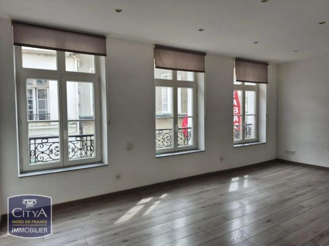 Appartement à louer 1 pièce 30.43m²