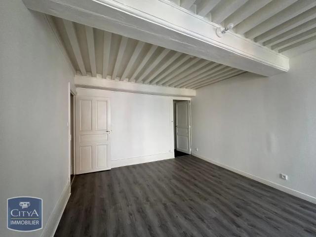 Appartement à louer 1 pièce 30.43m²