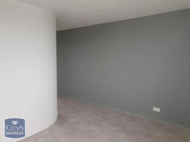 Appartement à louer 1 pièce 30.45m²