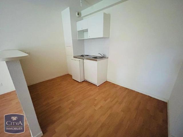 Appartement à louer 1 pièce 30.56m²