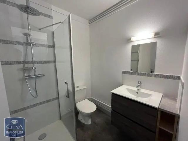 Appartement à louer 1 pièce 30.6m²
