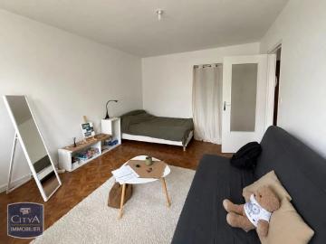 Appartement à louer 1 pièce 30.74m²