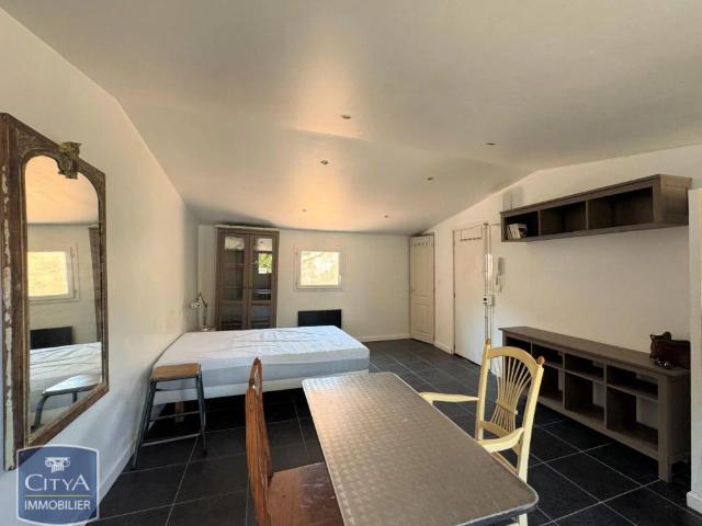 Appartement à louer 1 pièce 31.09m²