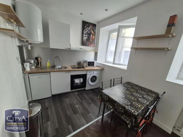 Appartement à louer 1 pièce 31.11m²