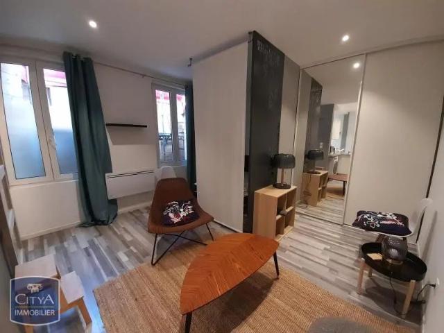 Appartement à louer 1 pièce 31.21m²