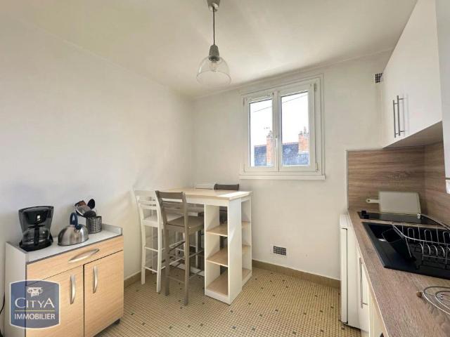 Appartement à louer 1 pièce 31.21m²