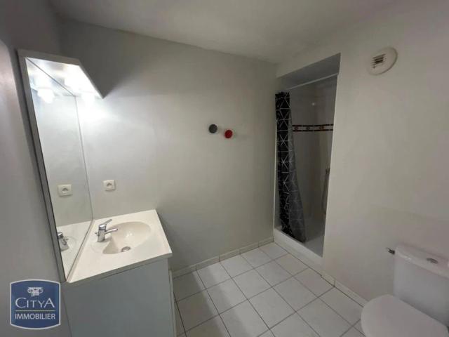 Appartement à louer 1 pièce 31.32m²