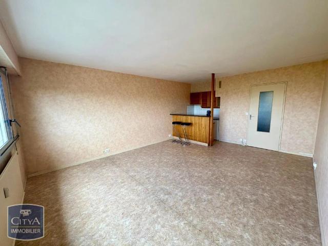 Appartement à louer 1 pièce 31.85m²