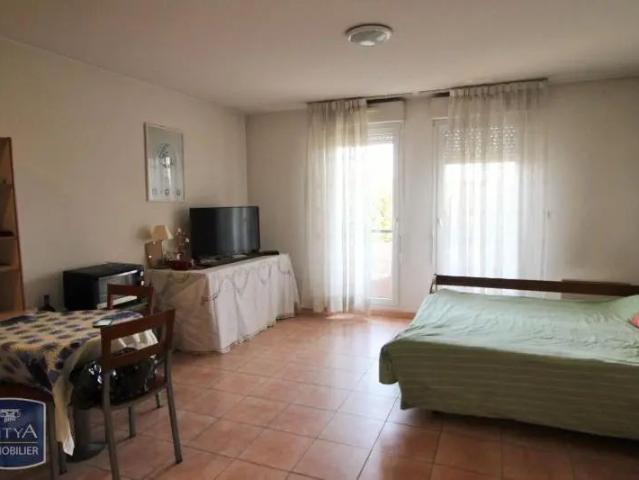 Appartement à louer 1 pièce 31.8m²