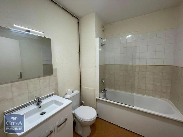 Appartement à louer 1 pièce 32.05m²