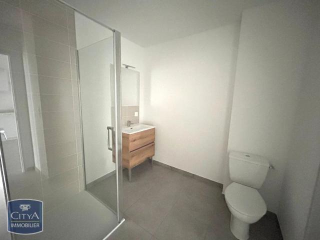 Appartement à louer 1 pièce 32.43m²