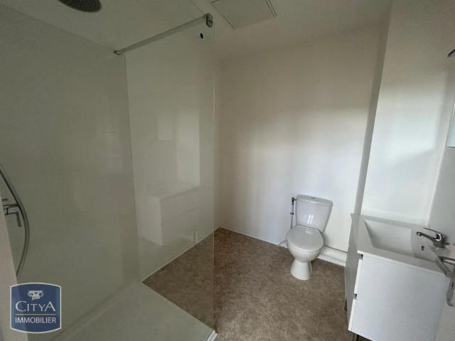 Appartement à louer 1 pièce 32.5m²