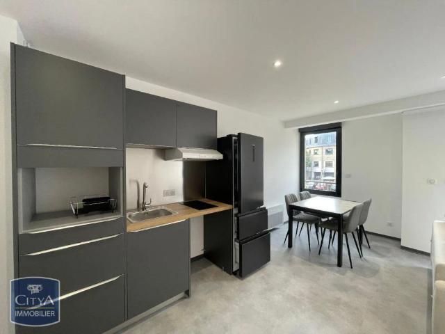 Appartement à louer 1 pièce 32.83m²
