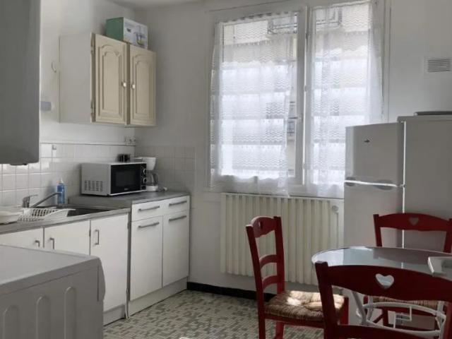 Appartement à louer 1 pièce 32.84m²