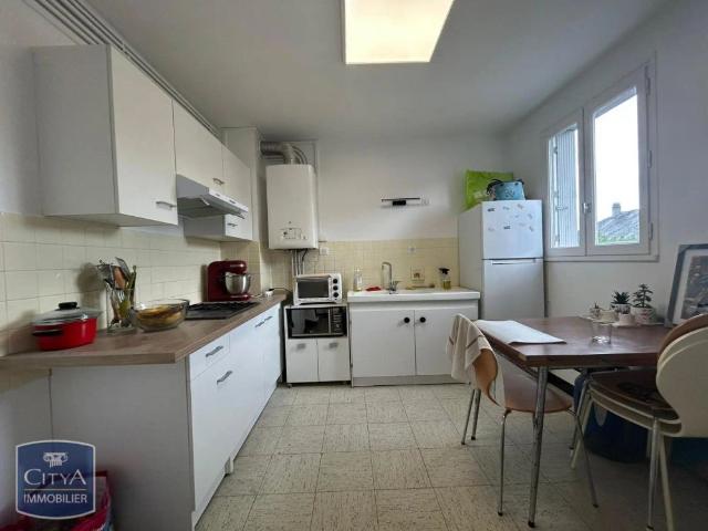 Appartement à louer 1 pièce 32.85m²