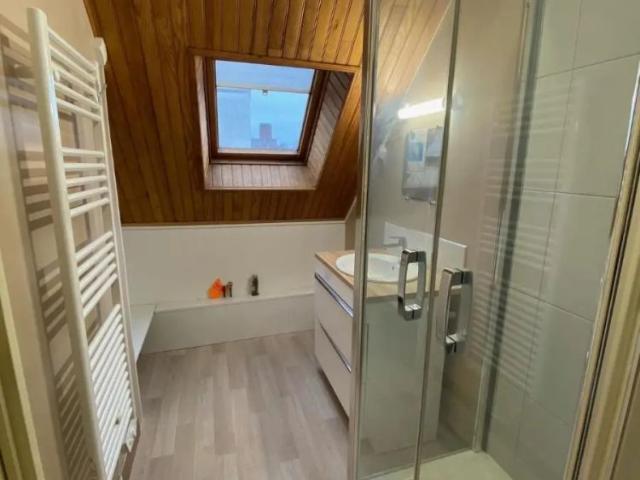 Appartement à louer 1 pièce 32.94m²
