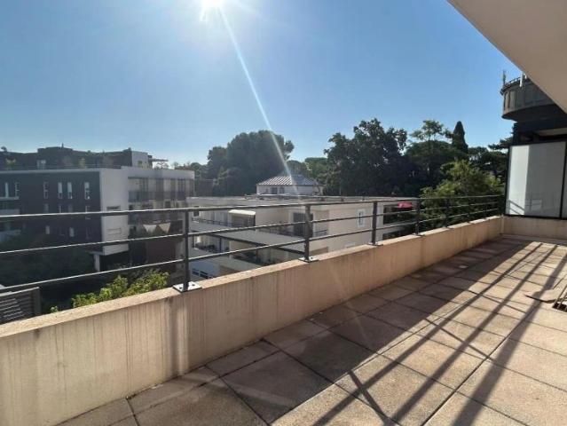 Appartement à louer 1 pièce 32m²