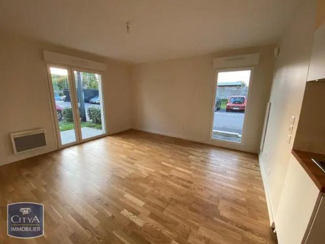 Appartement à louer 1 pièce 33.01m²