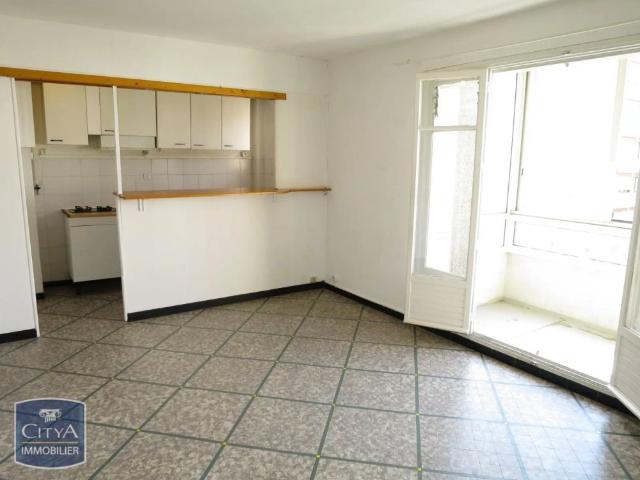 Appartement à louer 1 pièce 33.1m²