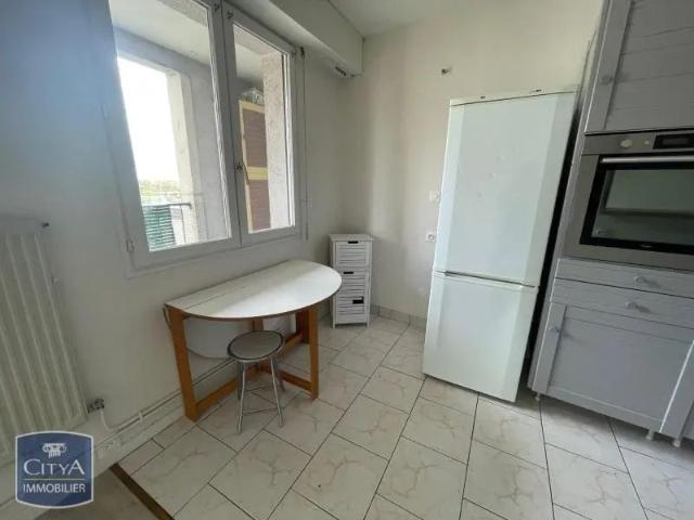 Appartement à louer 1 pièce 33.31m²