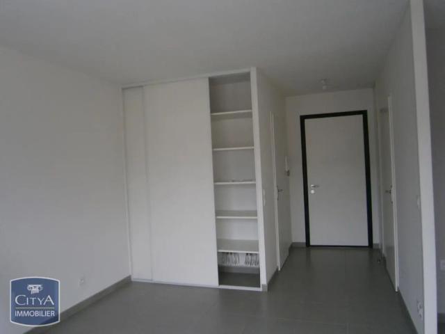 Appartement à louer 1 pièce 33.7m²