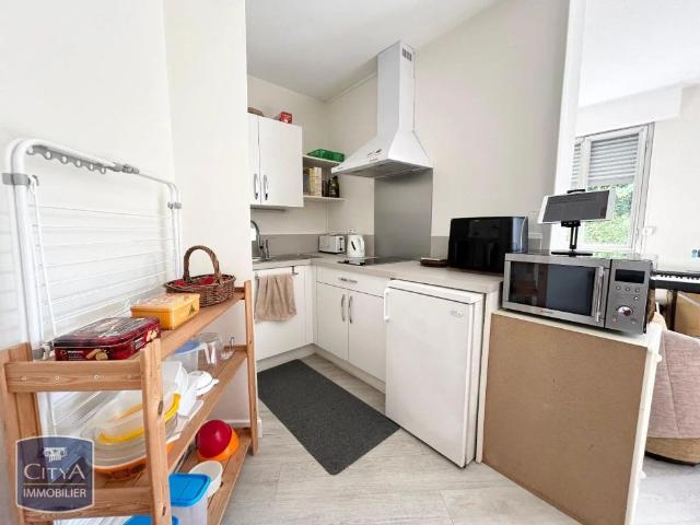Appartement à louer 1 pièce 33.4m²