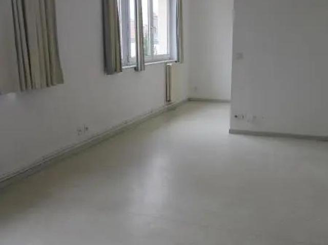 Appartement à louer 1 pièce 34.1m²