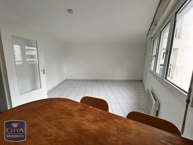 Appartement à louer 1 pièce 34.31m²
