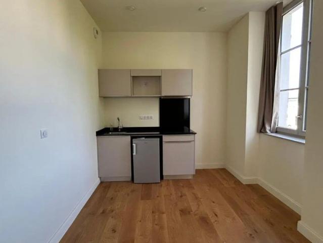 Appartement à louer 1 pièce 34.6m²