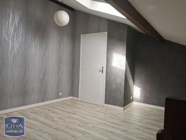 Appartement à louer 1 pièce 34.6m²