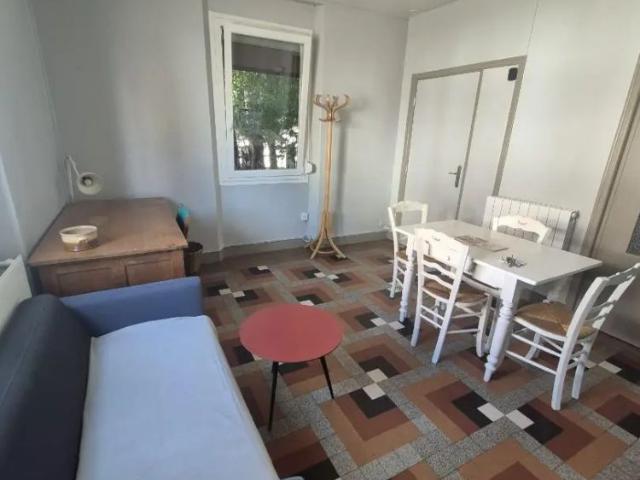 Appartement à louer 1 pièce 34.76m²
