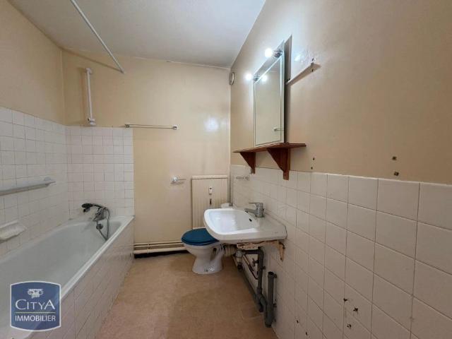 Appartement à louer 1 pièce 35.77m²