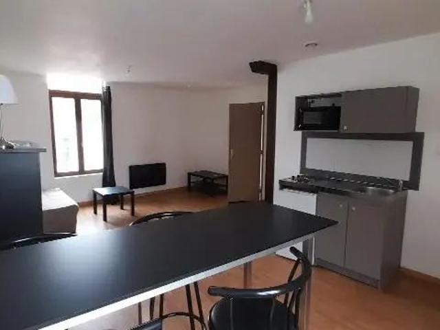 Appartement à louer 1 pièce 36.72m²