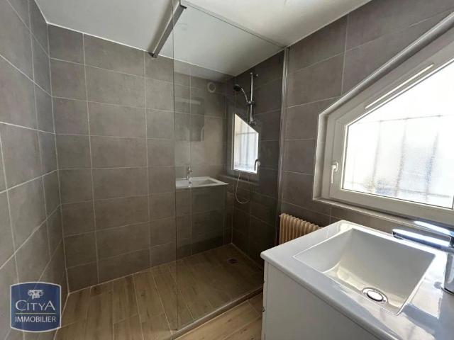 Appartement à louer 1 pièce 37.33m²