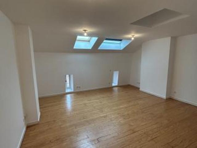 Appartement à louer 1 pièce 37 m²