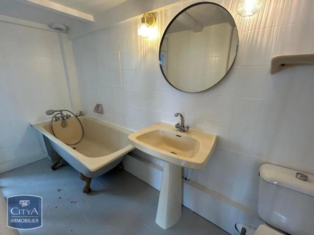 Appartement à louer 1 pièce 37m²