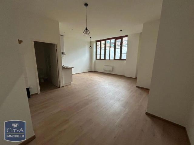 Appartement à louer 1 pièce 38.55m²