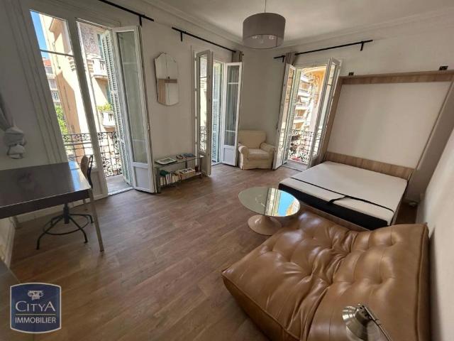 Appartement à louer 1 pièce 38.67m²