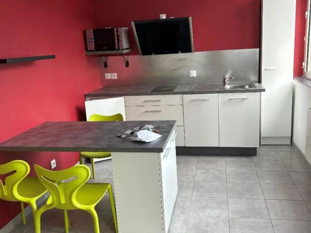 Appartement à louer 1 pièce 38m²