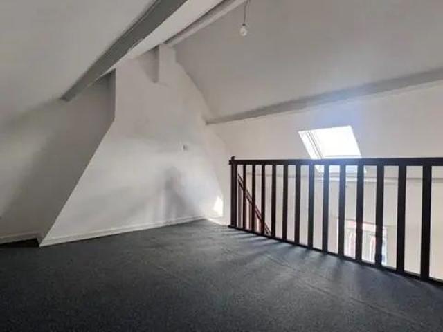 Appartement à louer 1 pièce 38m²