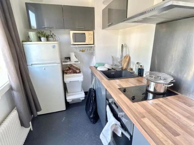Appartement à louer 1 pièce 39.8m²