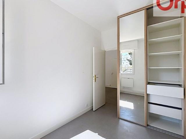 Appartement à louer 1 pièce • 40,12 m 2 Alfortville