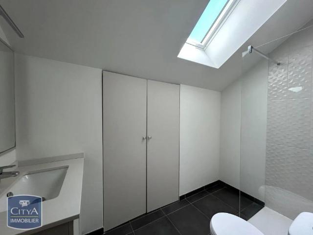 Appartement à louer 1 pièce 40.6m²