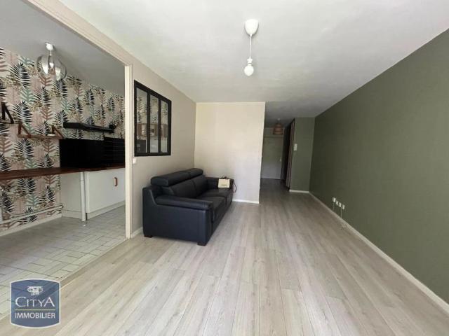Appartement à louer 1 pièce 41.38m²