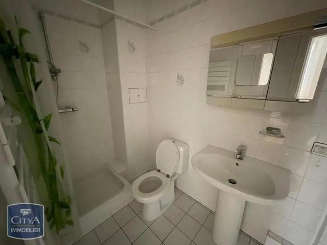 Appartement à louer 1 pièce 41.48m²