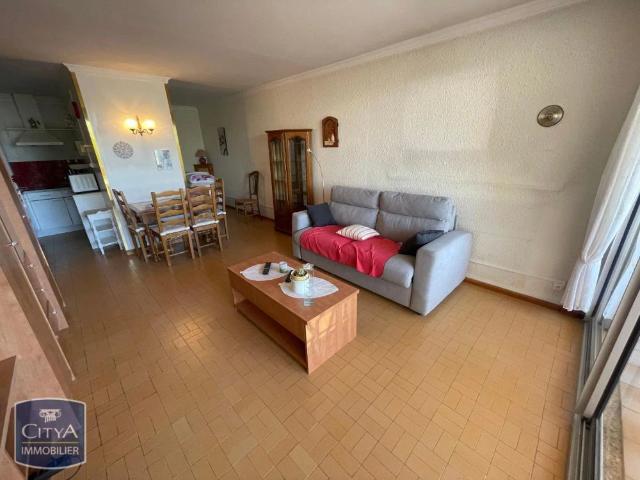 Appartement à louer 1 pièce 41.57m²