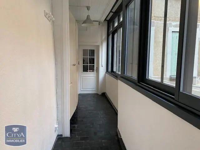 Appartement à louer 1 pièce 43.01m²