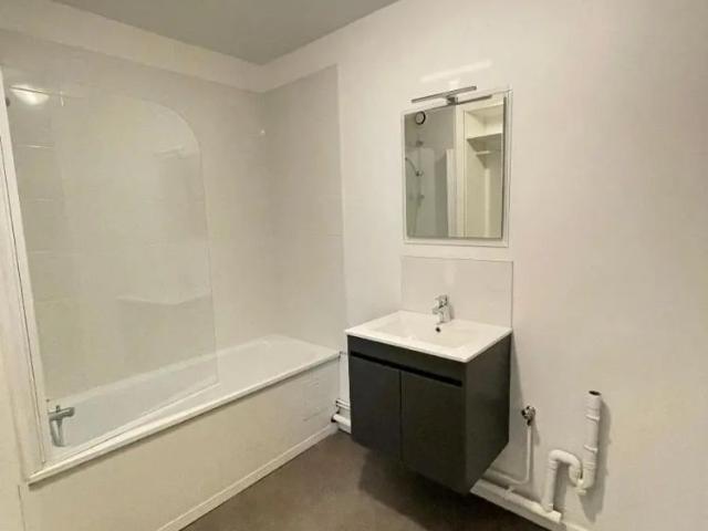 Appartement à louer 1 pièce 43.05m²