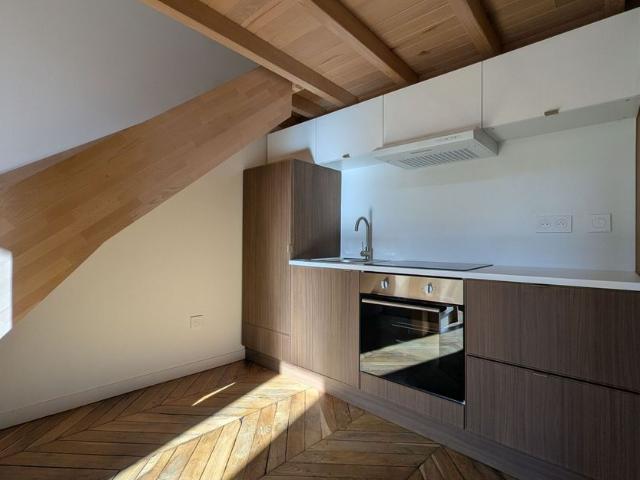 Appartement à louer 1 pièce • 45,04 m 2 Lyon 1