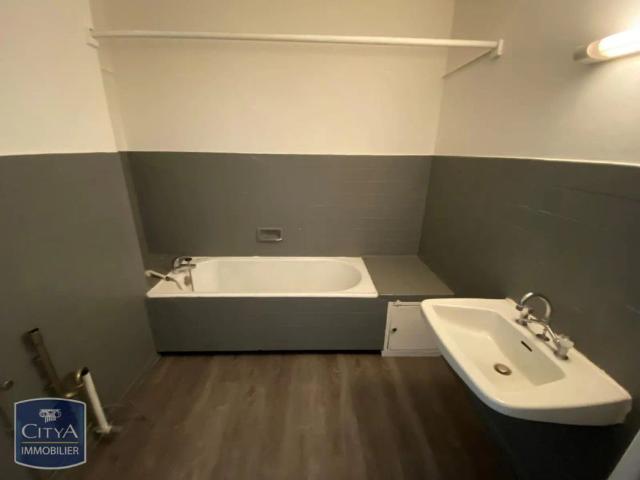 Appartement à louer 1 pièce 47.17m²